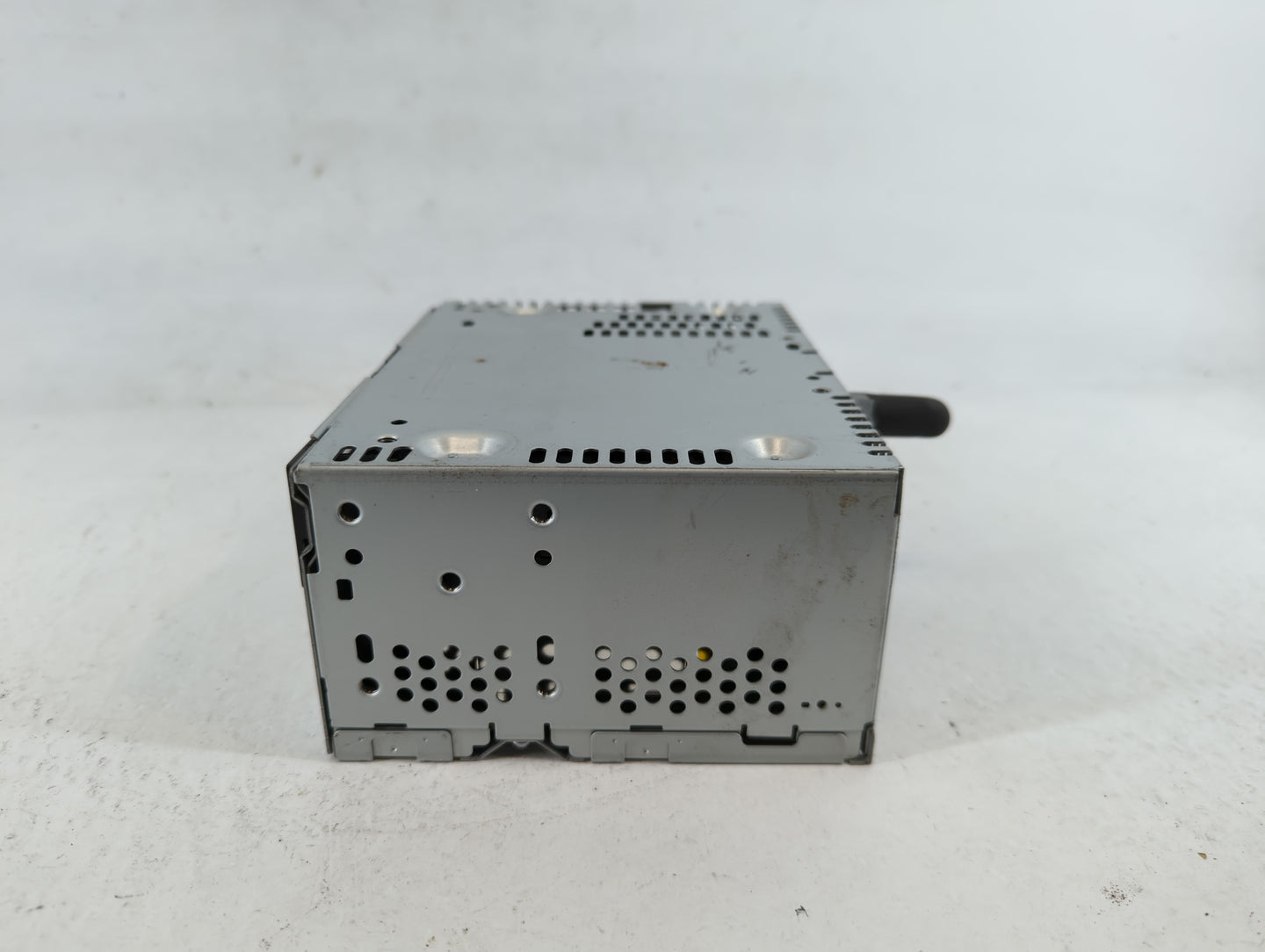 2014-2014 Ford Explorer Am Fm Cd Player Radio Receiver - Oemusedautoparts1.com