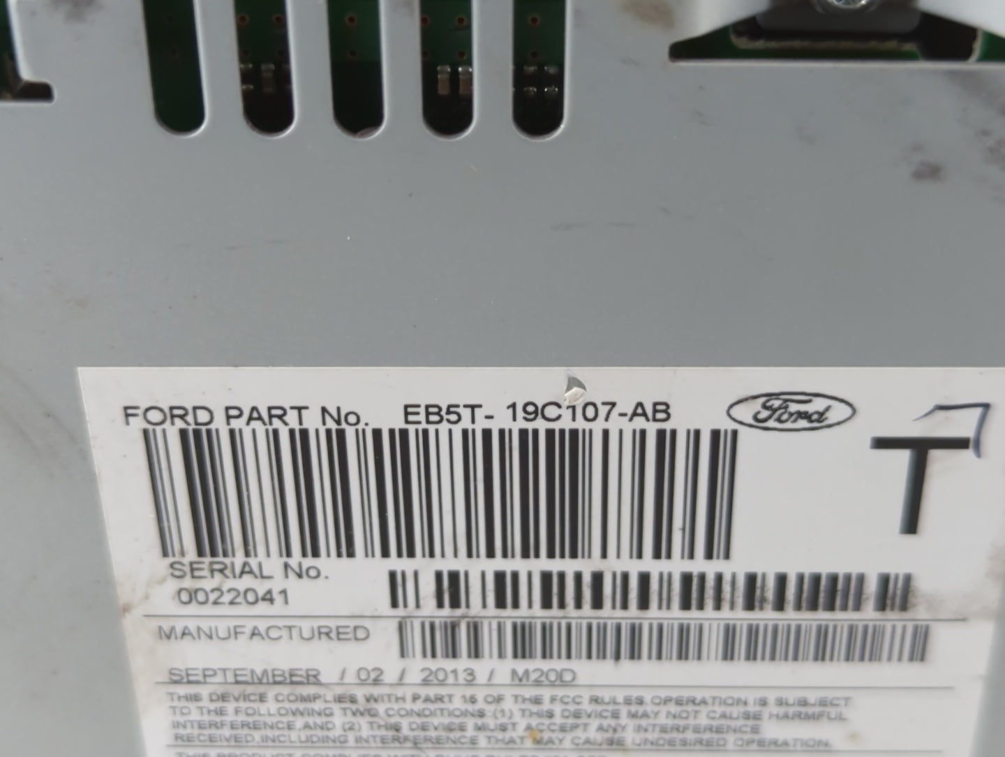 2013-2014 Ford Explorer Am Fm Cd Player Radio Receiver - Oemusedautoparts1.com