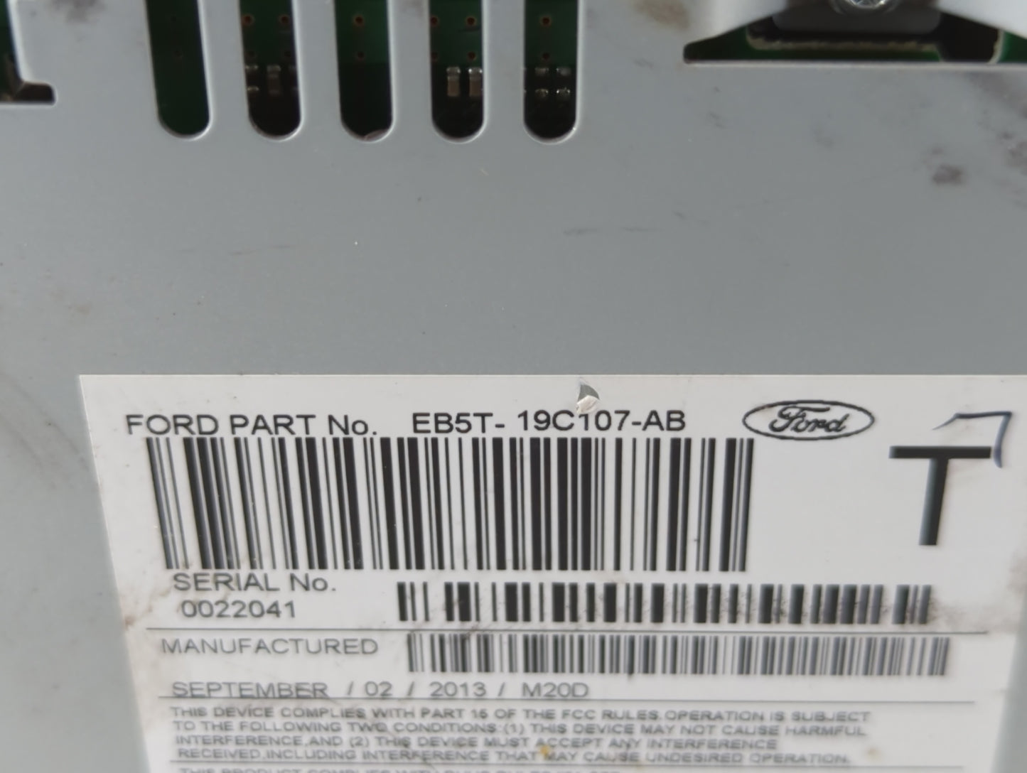 2013-2014 Ford Explorer Am Fm Cd Player Radio Receiver - Oemusedautoparts1.com
