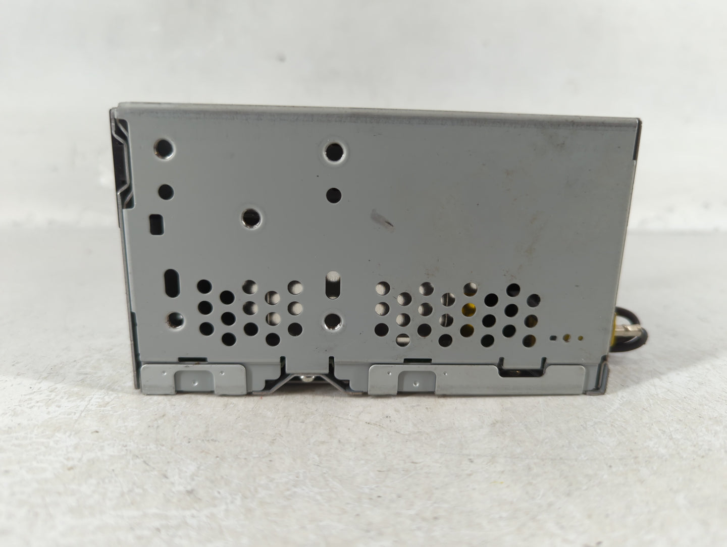 2014 Ford Explorer Radio AM FM Cd Player Receiver Replacement P/N:EB5T-19C107-BB Fits OEM Used Auto Parts - Oemusedautoparts