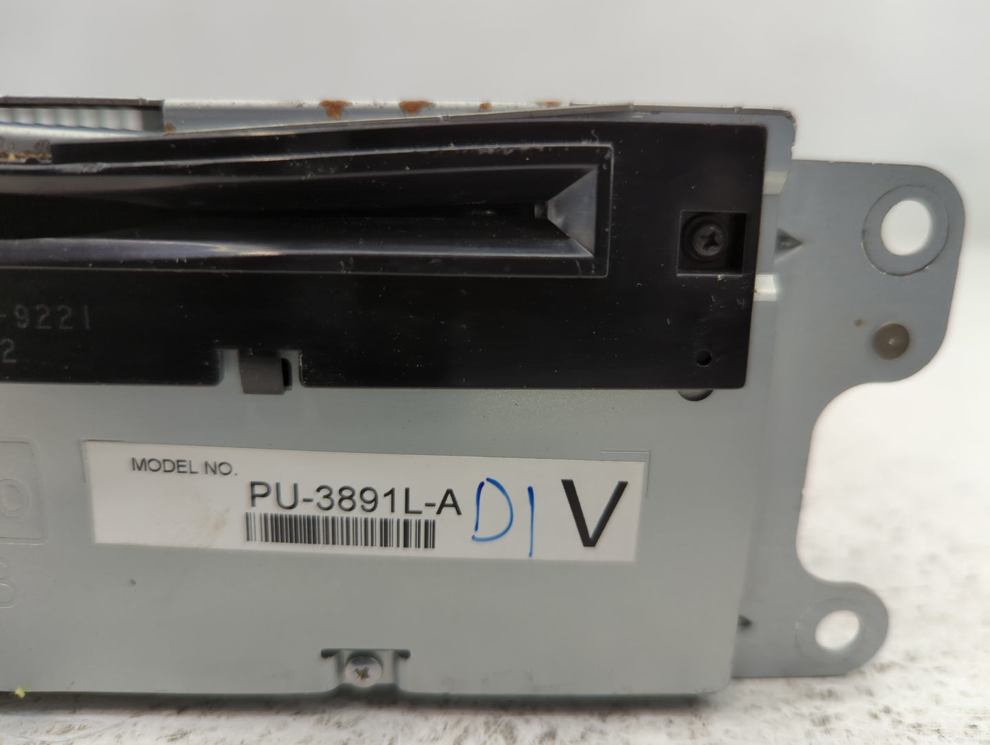 2014-2014 Ford Explorer Am Fm Cd Player Radio Receiver - Oemusedautoparts1.com