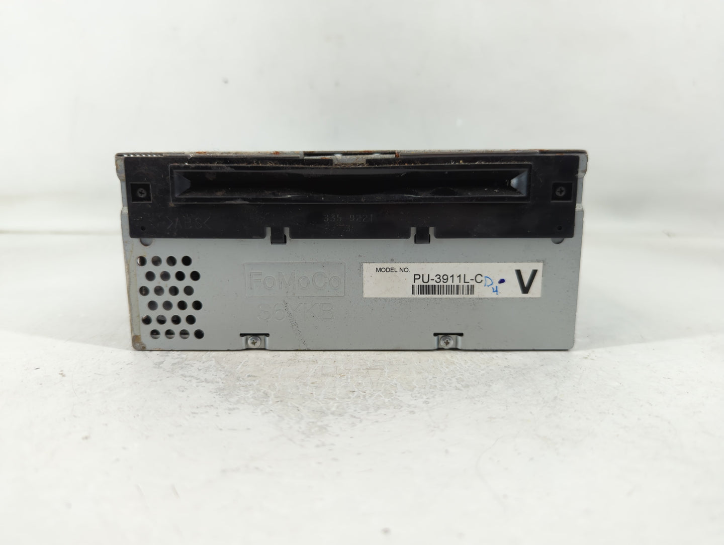 2014 Ford Explorer Radio AM FM Cd Player Receiver Replacement P/N:EB5T-19C107-FA Fits OEM Used Auto Parts - Oemusedautoparts