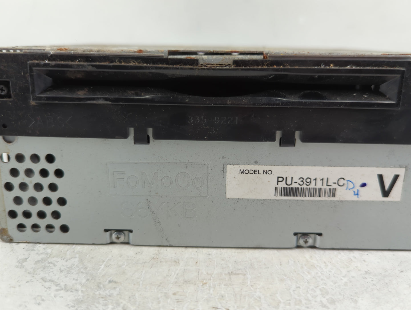 2014 Ford Explorer Radio AM FM Cd Player Receiver Replacement P/N:EB5T-19C107-FA Fits OEM Used Auto Parts - Oemusedautoparts