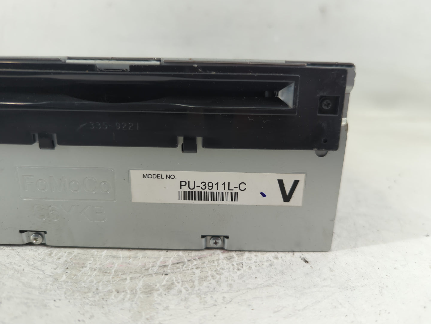 2014 Ford Explorer Radio AM FM Cd Player Receiver Replacement P/N:EB5T-19C107-FA Fits OEM Used Auto Parts - Oemusedautoparts