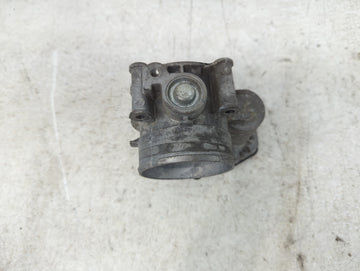 2011-2019 Ford Explorer Throttle Body Fits Fits 2011 2012 2013 2014 2015 2016 2017 2018 2019 OEM Used Auto Parts - Oemusedau