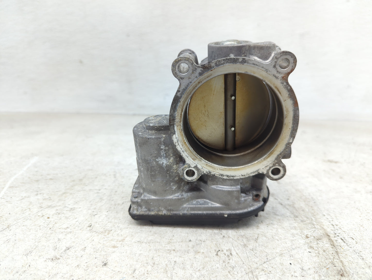 2011-2019 Ford Explorer Throttle Body Fits Fits 2011 2012 2013 2014 2015 2016 2017 2018 2019 OEM Used Auto Parts - Oemusedau