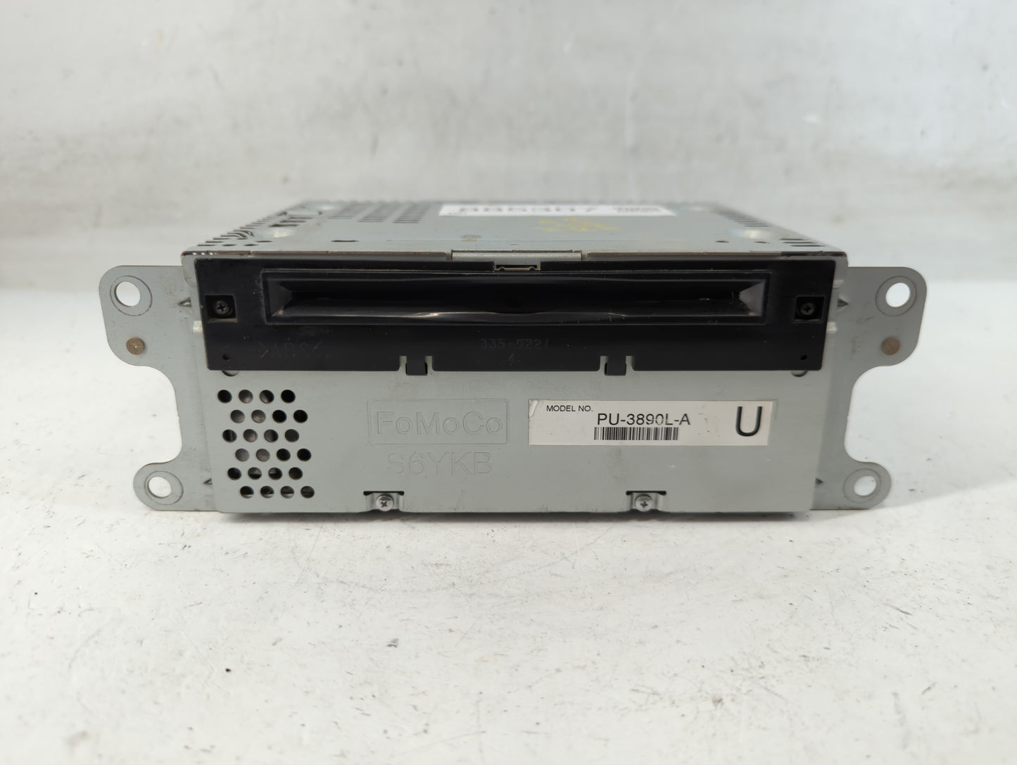 2014 Ford Explorer Radio AM FM Cd Player Receiver Replacement P/N:PU-3890L-A A12665347, EB5T19C107BB Fits OEM Used Auto Part
