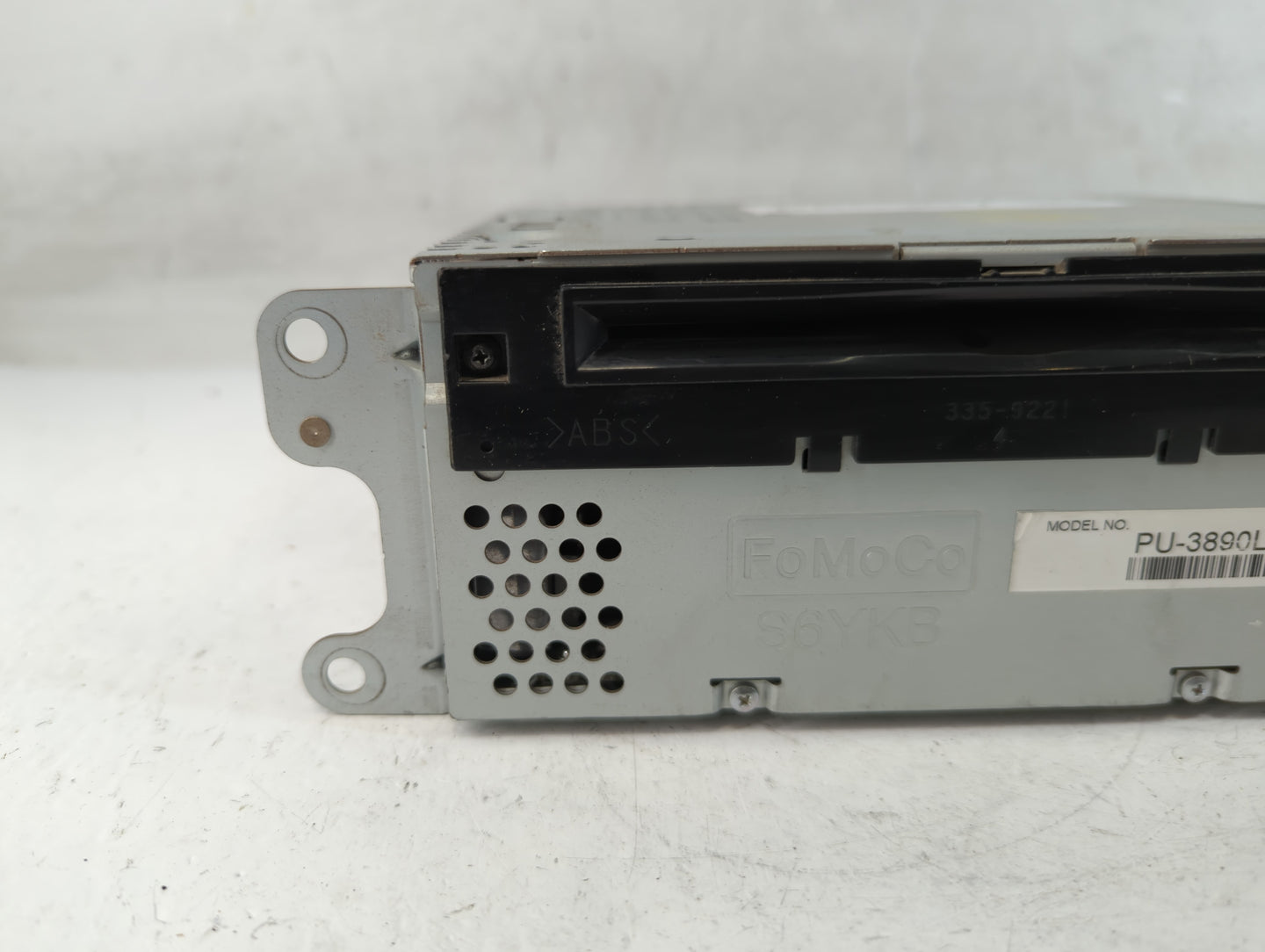 2014 Ford Explorer Radio AM FM Cd Player Receiver Replacement P/N:PU-3890L-A A12665347, EB5T19C107BB Fits OEM Used Auto Part