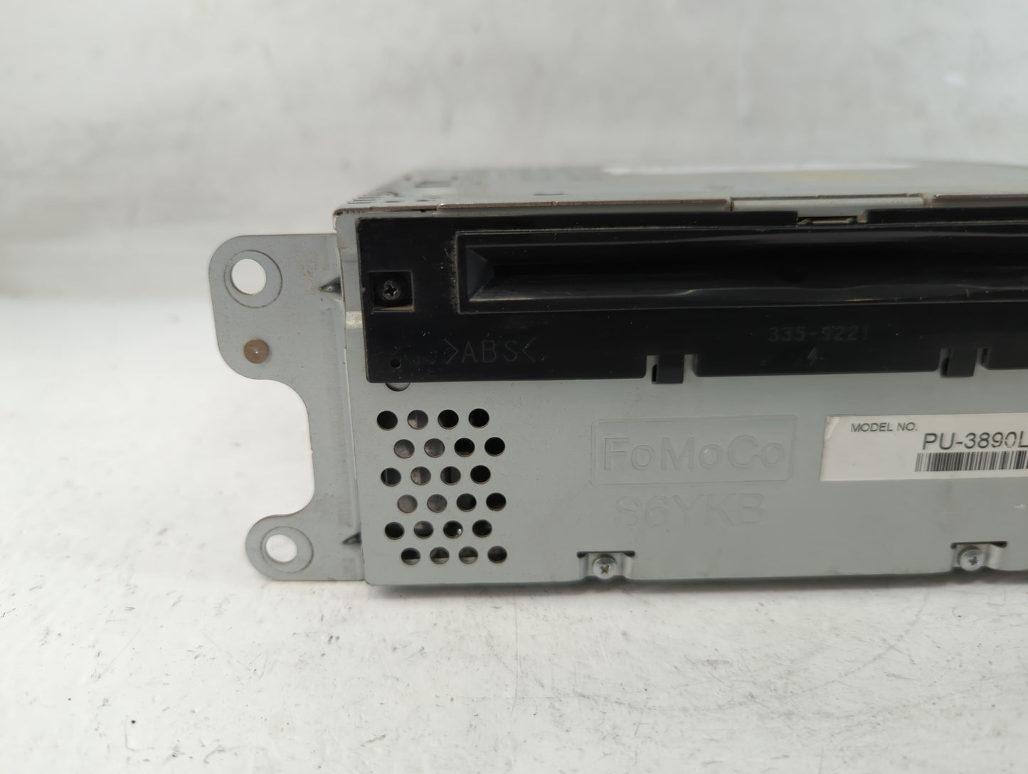 2014 Ford Explorer Radio AM FM Cd Player Receiver Replacement P/N:PU-3890L-A A12665347, EB5T19C107BB Fits OEM Used Auto Part