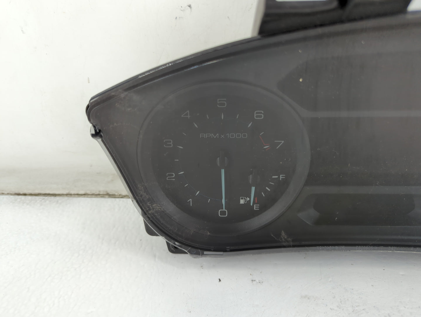 2014-2015 Ford Explorer Instrument Cluster Speedometer Gauges P/N:EB5T-10849-ED Fits Fits 2014 2015 OEM Used Auto Parts - Oe