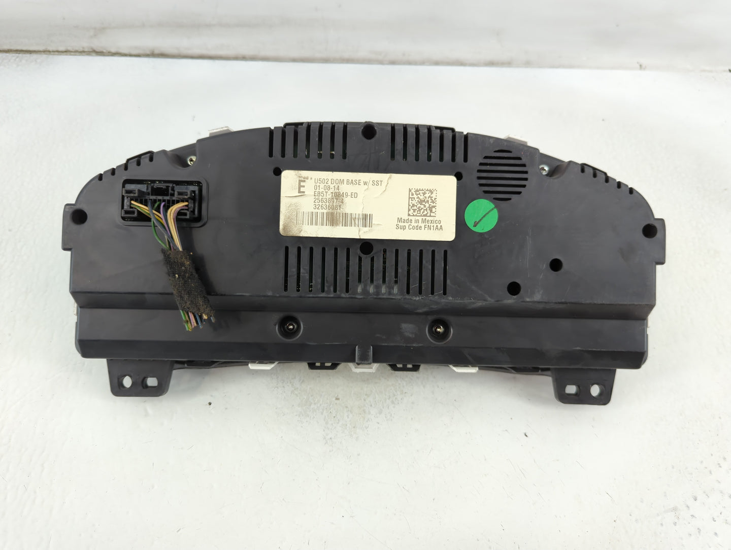 2014-2015 Ford Explorer Instrument Cluster Speedometer Gauges P/N:EB5T-10849-ED Fits Fits 2014 2015 OEM Used Auto Parts - Oe