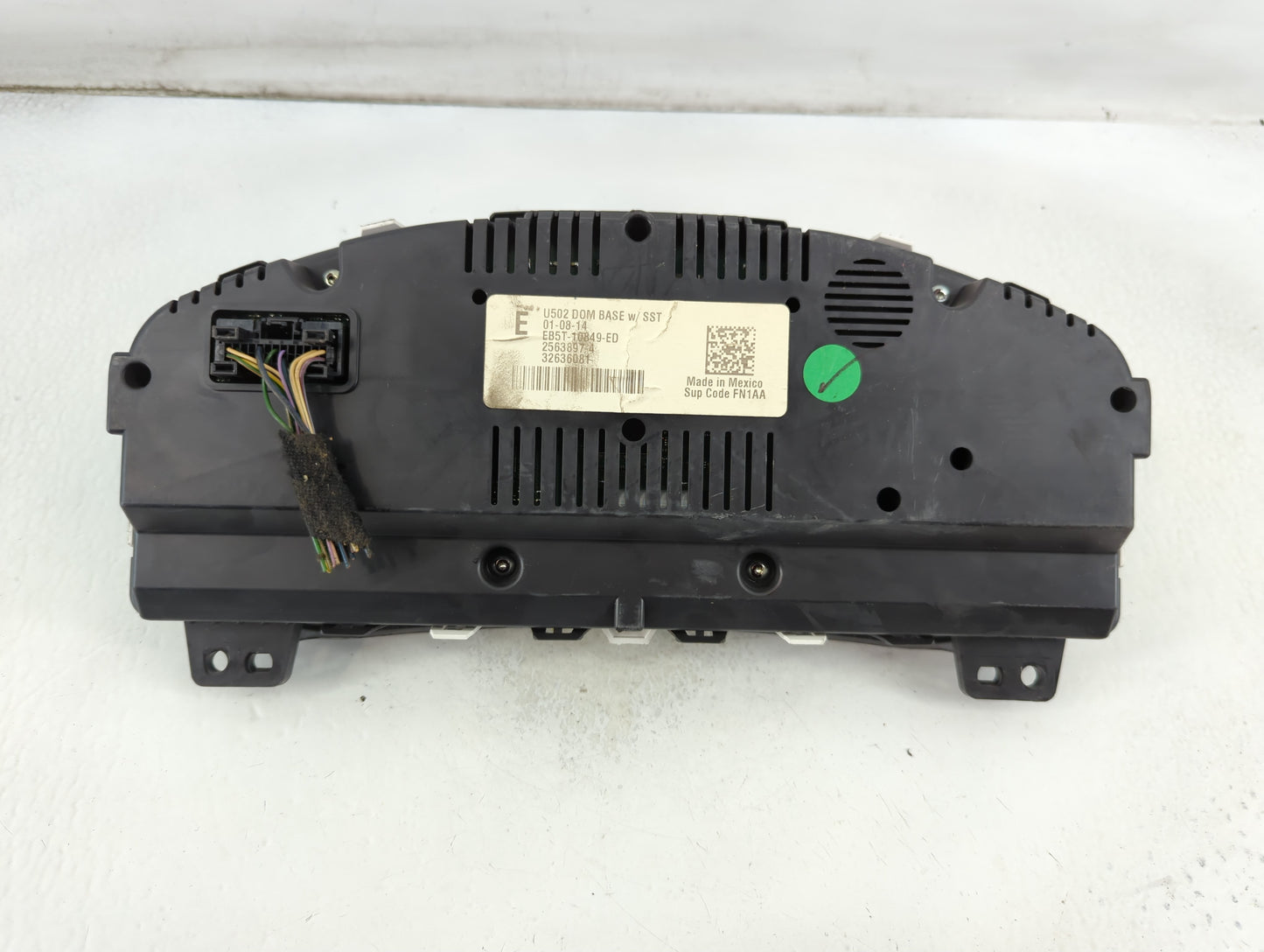 2014-2015 Ford Explorer Instrument Cluster Speedometer Gauges P/N:EB5T-10849-ED Fits Fits 2014 2015 OEM Used Auto Parts - Oe