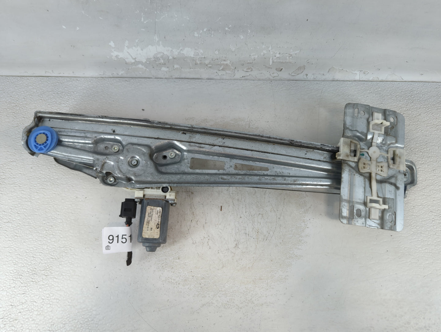 2014 Ford Explorer Used Window Regulator Passenger Front 915109 - Oemusedautoparts1.com