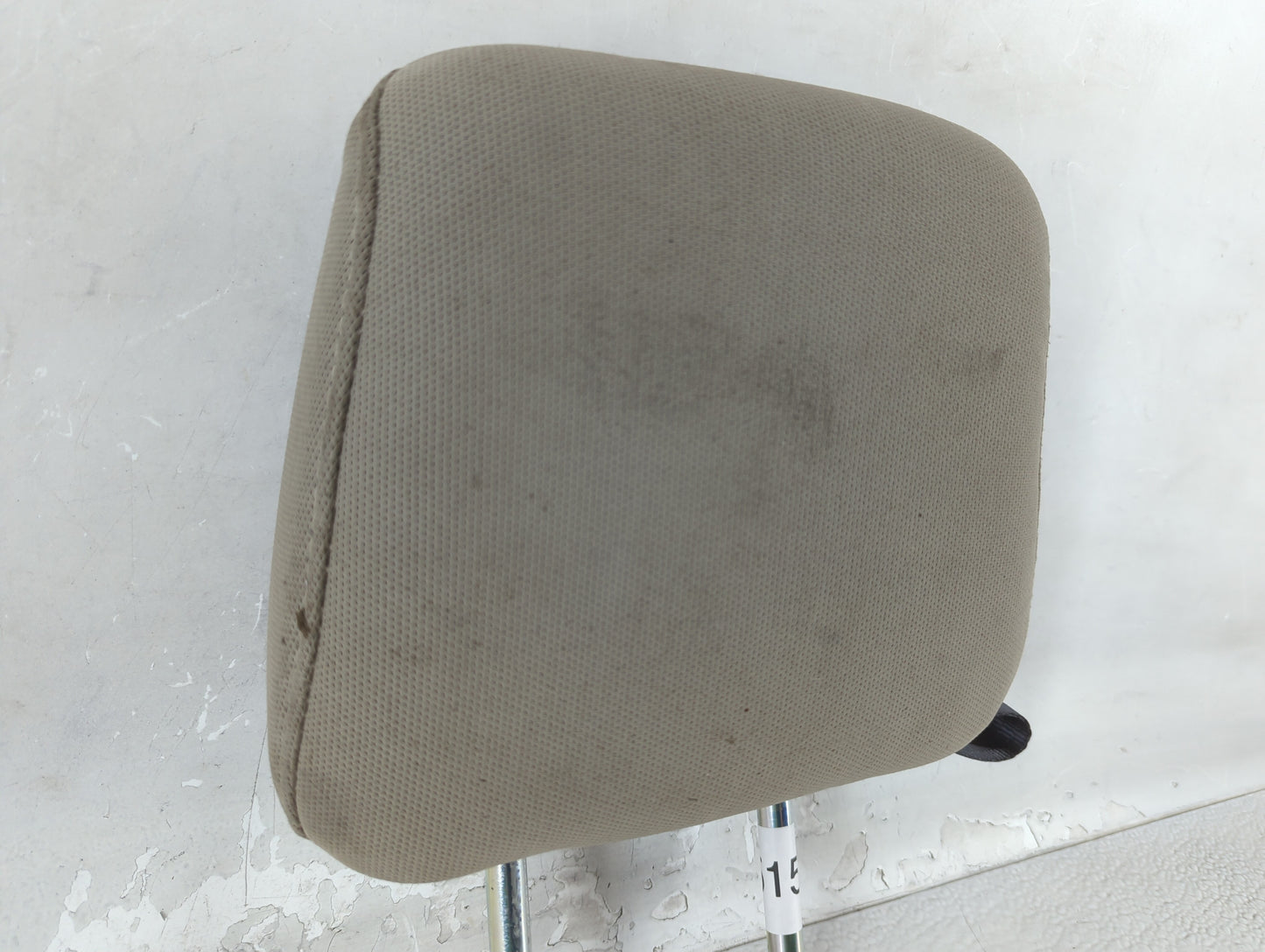 2014 Ford Explorer Headrest Head Rest Front Driver Passenger Seat Fits OEM Used Auto Parts - Oemusedautoparts1.com