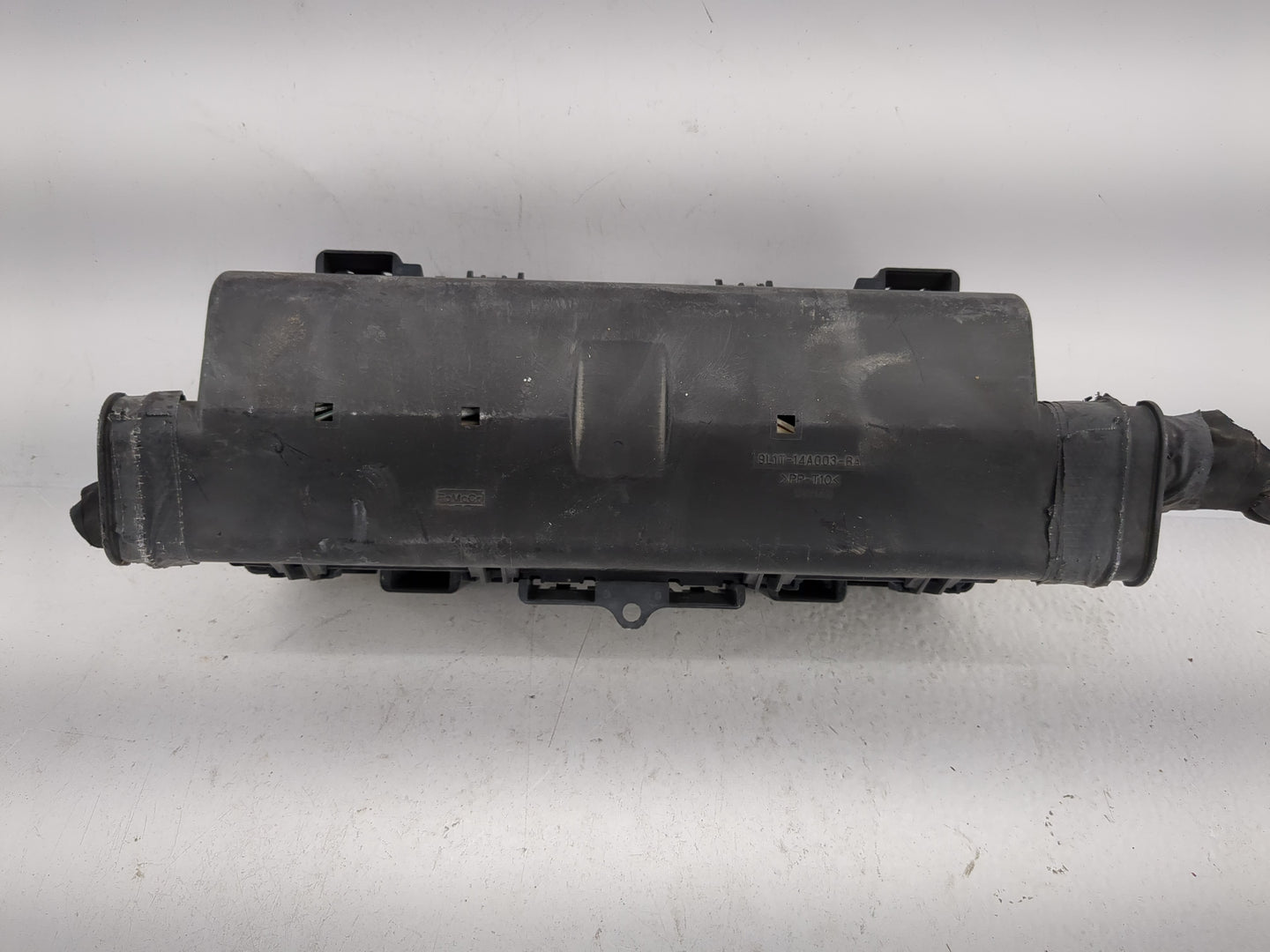 2011-2014 Ford F-150 Fusebox Fuse Box Panel Relay Module P/N:9L1T-14A003-AA Fits Fits 2011 2012 2013 2014 OEM Used Auto Part