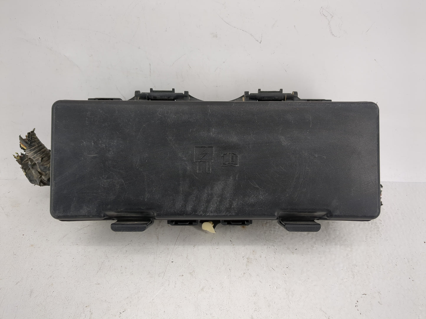 2011-2014 Ford F-150 Fusebox Fuse Box Panel Relay Module P/N:9L1T-14A003-AA Fits Fits 2011 2012 2013 2014 OEM Used Auto Part
