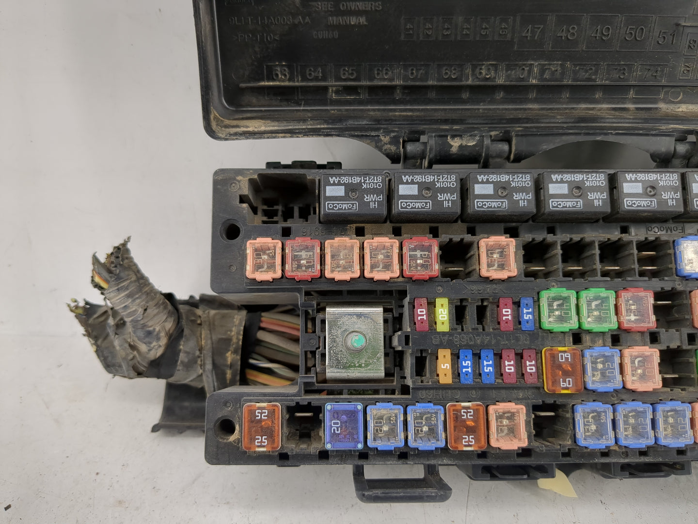 2011-2014 Ford F-150 Fusebox Fuse Box Panel Relay Module P/N:9L1T-14A003-AA Fits Fits 2011 2012 2013 2014 OEM Used Auto Part
