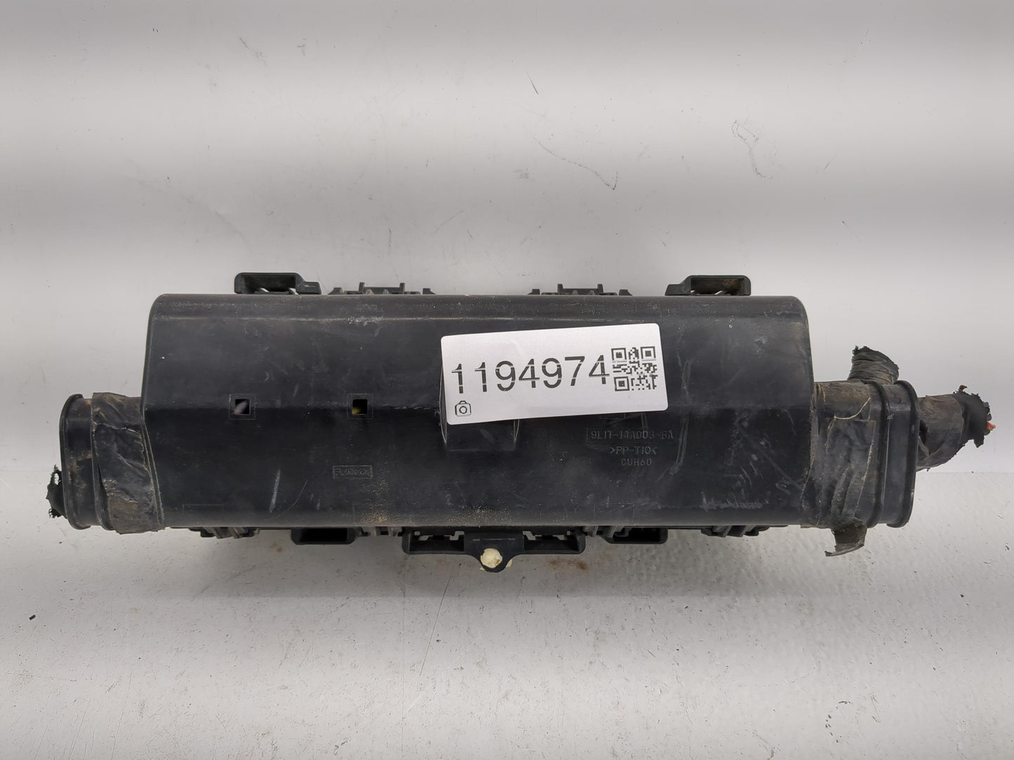 2011-2014 Ford F-150 Fusebox Fuse Box Panel Relay Module P/N:9L1T-14A003-AA Fits Fits 2011 2012 2013 2014 OEM Used Auto Part