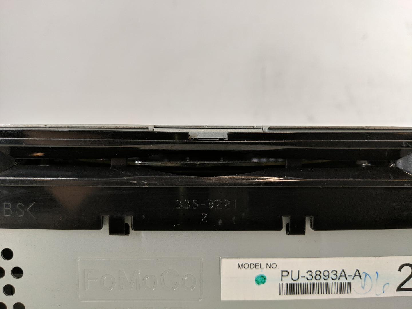 2014 Ford F-150 Radio AM FM Cd Player Receiver Replacement Fits OEM Used Auto Parts - Oemusedautoparts1.com
