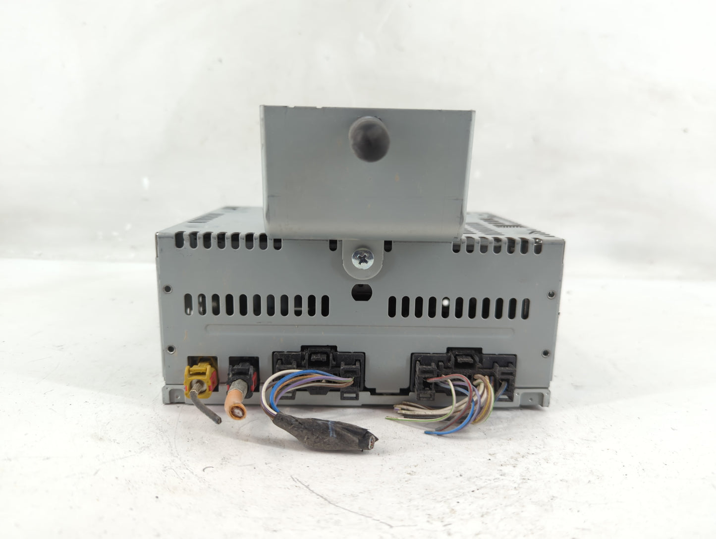 2014 Ford F-150 Radio AM FM Cd Player Receiver Replacement P/N:EL3T-19C107-HA Fits OEM Used Auto Parts - Oemusedautoparts1.c