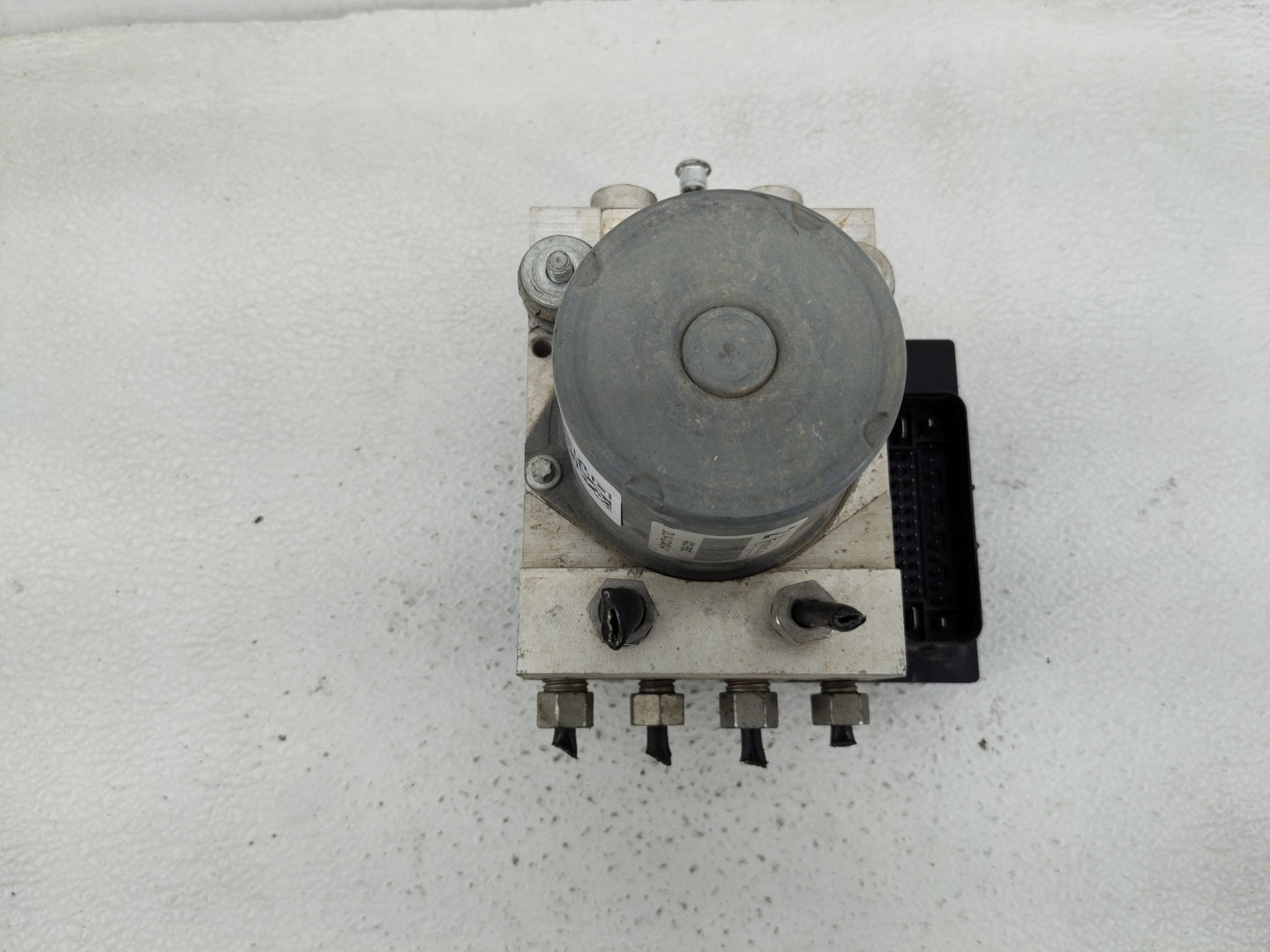 2014 Ford F-150 ABS Pump Control Module Replacement P/N:0 265 252 792 A Fits OEM Used Auto Parts - Oemusedautoparts1.com
