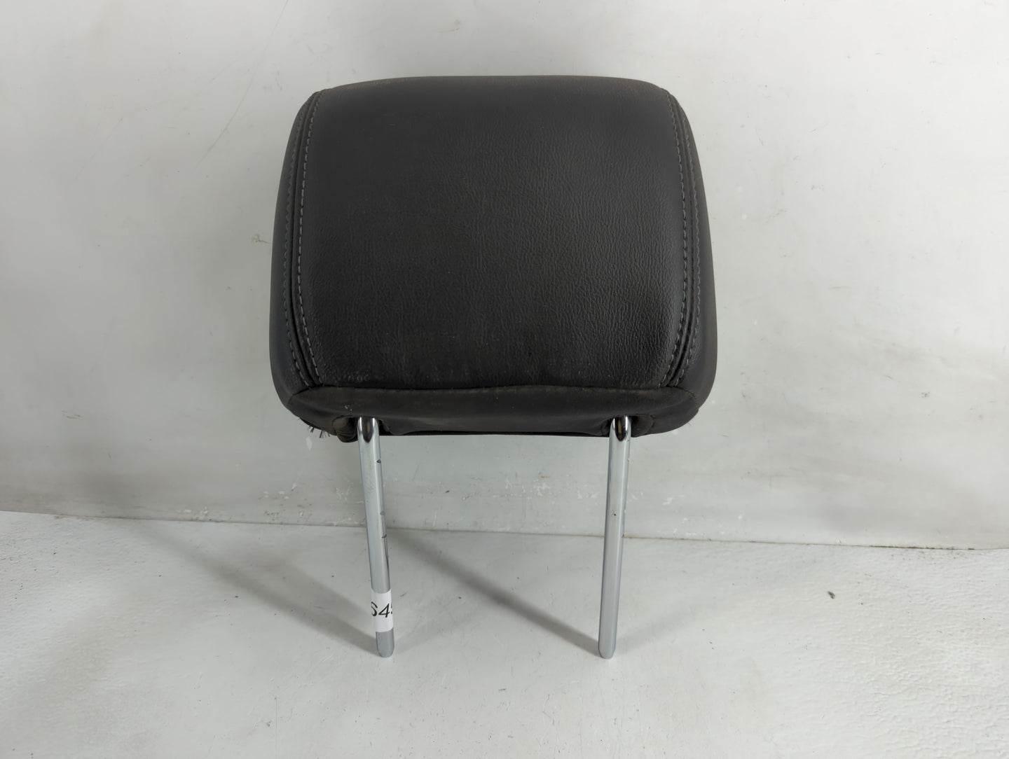 2014 Ford F-150 Headrest Head Rest Front Driver Passenger Seat Fits Fits 1999 2000 OEM Used Auto Parts - Oemusedautoparts1.c