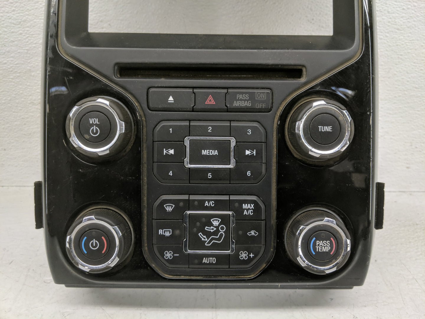 2014-2014 Ford F-150 Radio Control Panel - Oemusedautoparts1.com