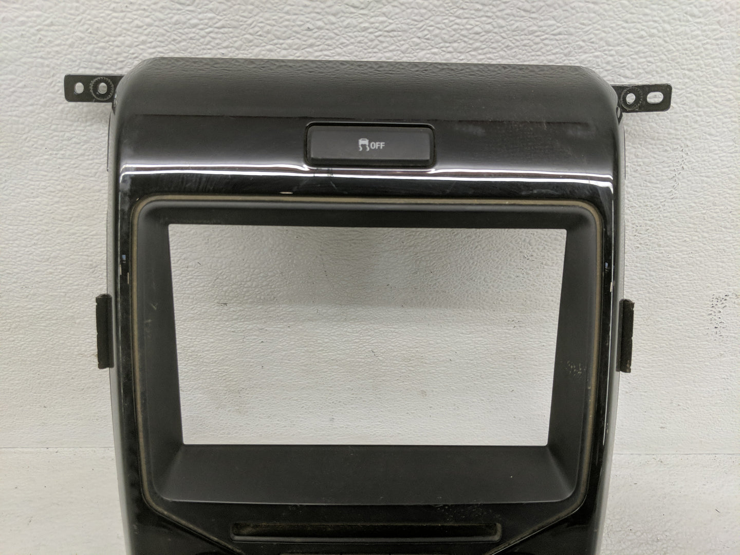 2014-2014 Ford F-150 Radio Control Panel - Oemusedautoparts1.com