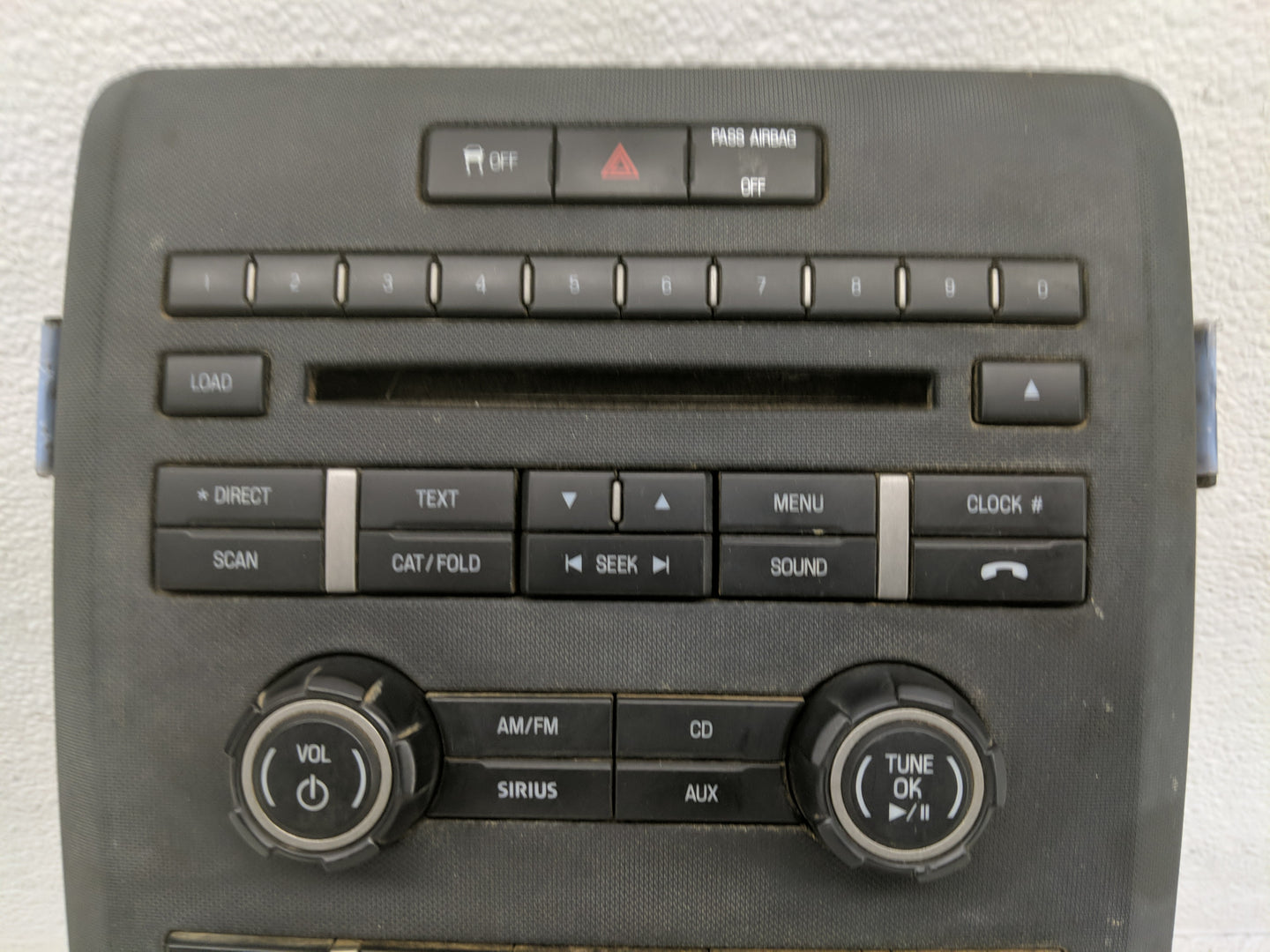 2012-2014 Ford F-150 Radio AM FM Cd Player Receiver Replacement P/N:DL3T-19980-AA Fits Fits 2012 2013 2014 OEM Used Auto Par