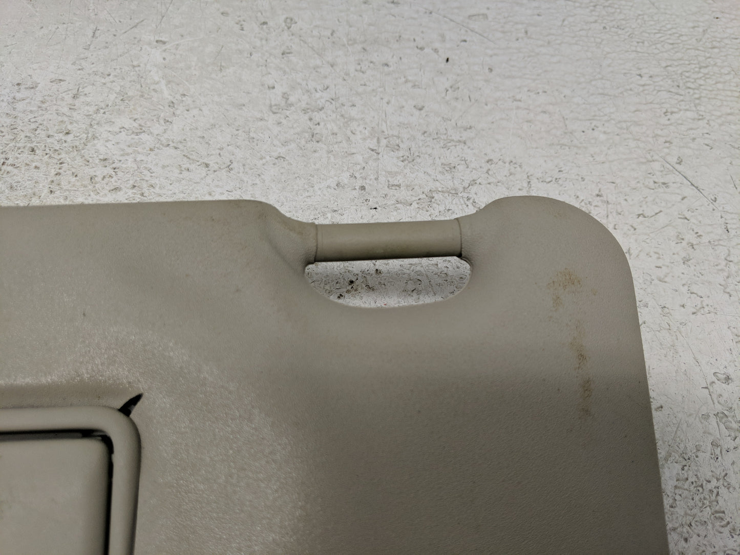 2011-2014 Ford F-150 Sun Visor Shade Replacement Driver Left Mirror Fits Fits 2011 2012 2013 2014 OEM Used Auto Parts - Oemu