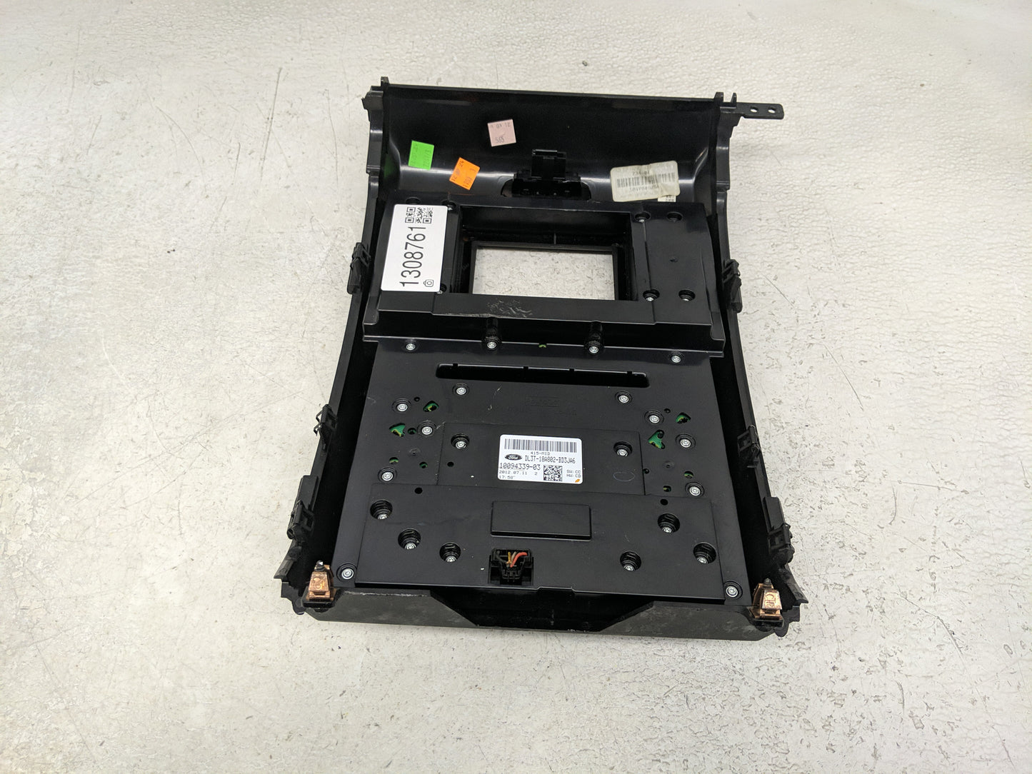 2013-2014 Ford F-150 Radio Control Panel - Oemusedautoparts1.com