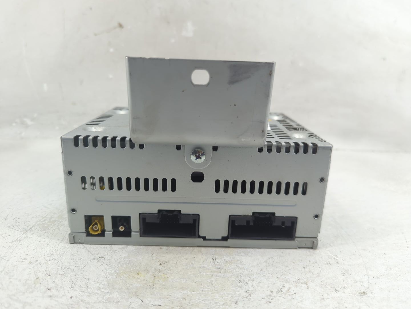 2014 Ford F-150 Radio AM FM Cd Player Receiver Replacement P/N:EL3T-19C107-BB Fits OEM Used Auto Parts - Oemusedautoparts1.c