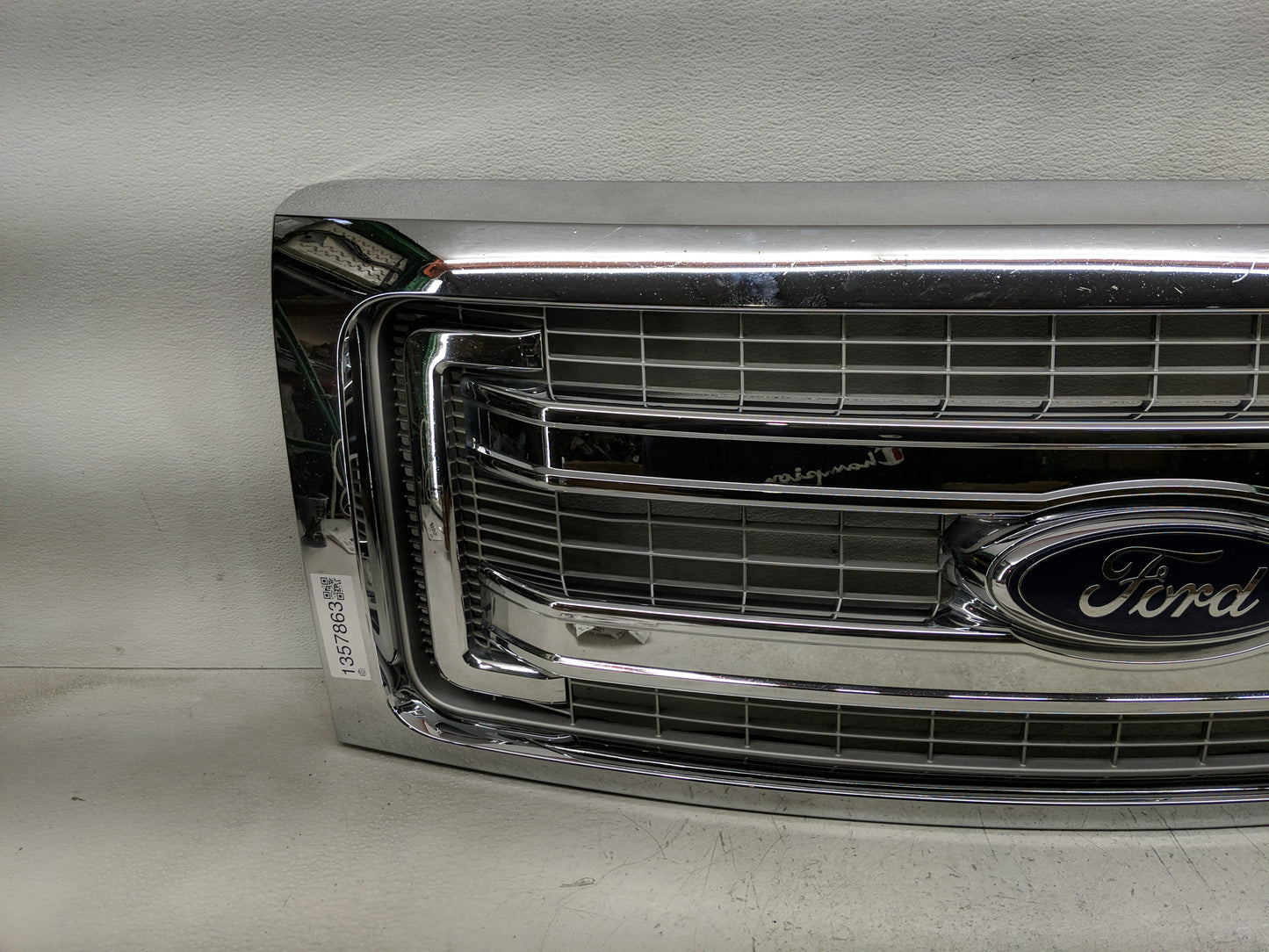 2013-2014 Ford F-150 Front Grille Bumper Not Included - Oemusedautoparts1.com