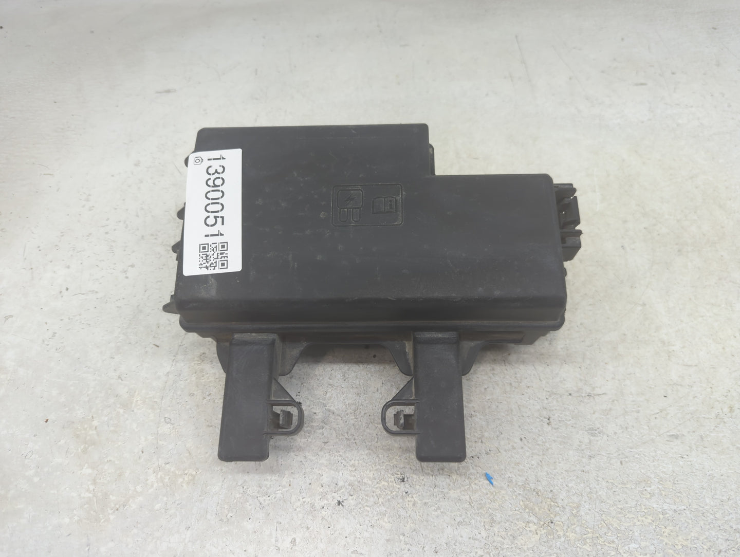 2011-2014 Ford F-150 Fusebox Fuse Box Panel Relay Module Fits Fits 2011 2012 2013 2014 OEM Used Auto Parts - Oemusedautopart