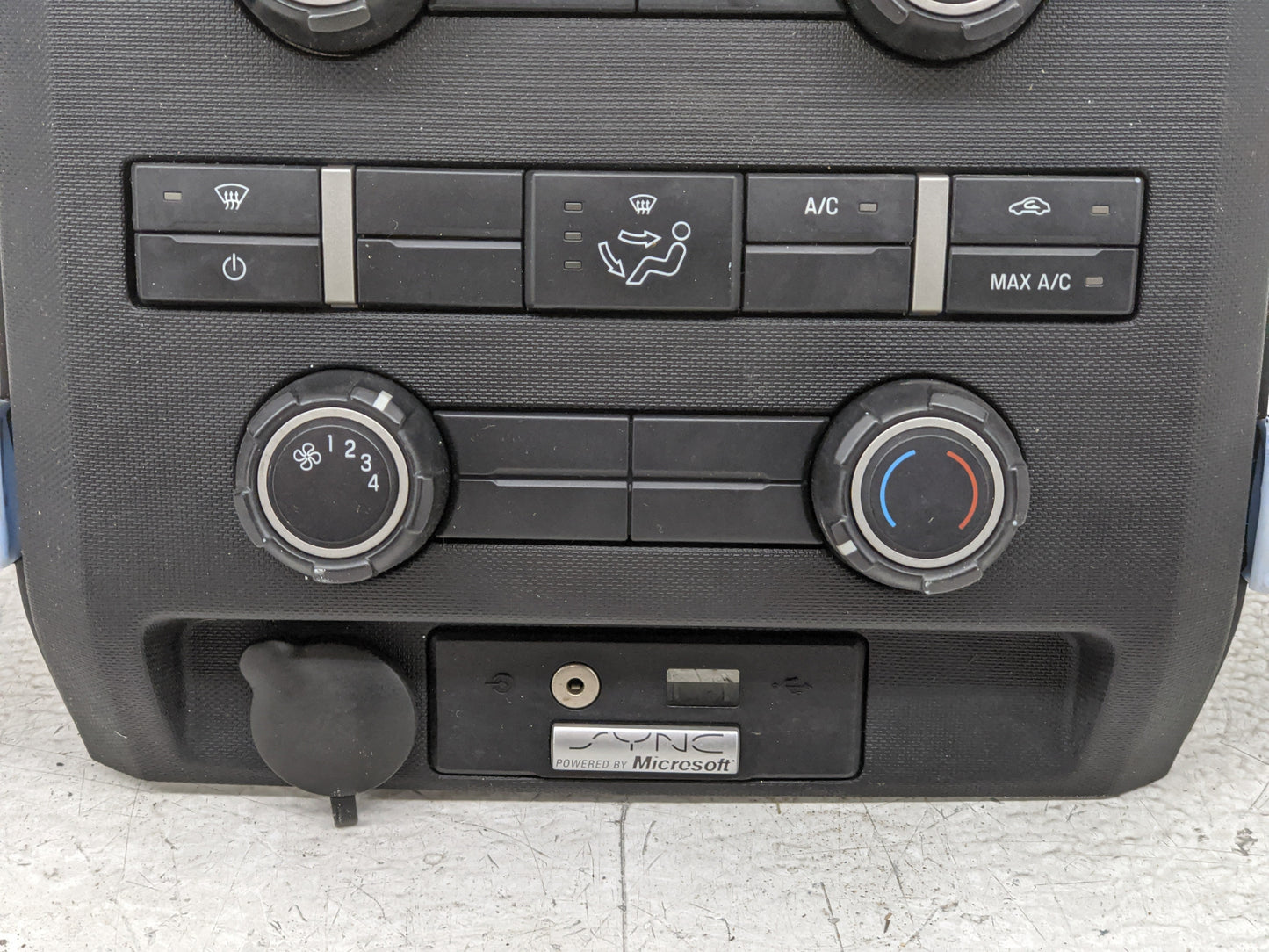 2012-2014 Ford F-150 Radio Control Panel - Oemusedautoparts1.com