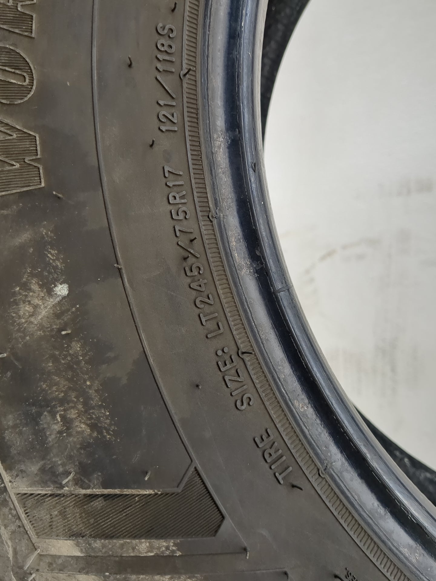 Used Tire LT245/75R17 GOODYEAR WORKHORSE AT 121/118S - Tread Depth 10/32 - Oemusedautoparts1.com