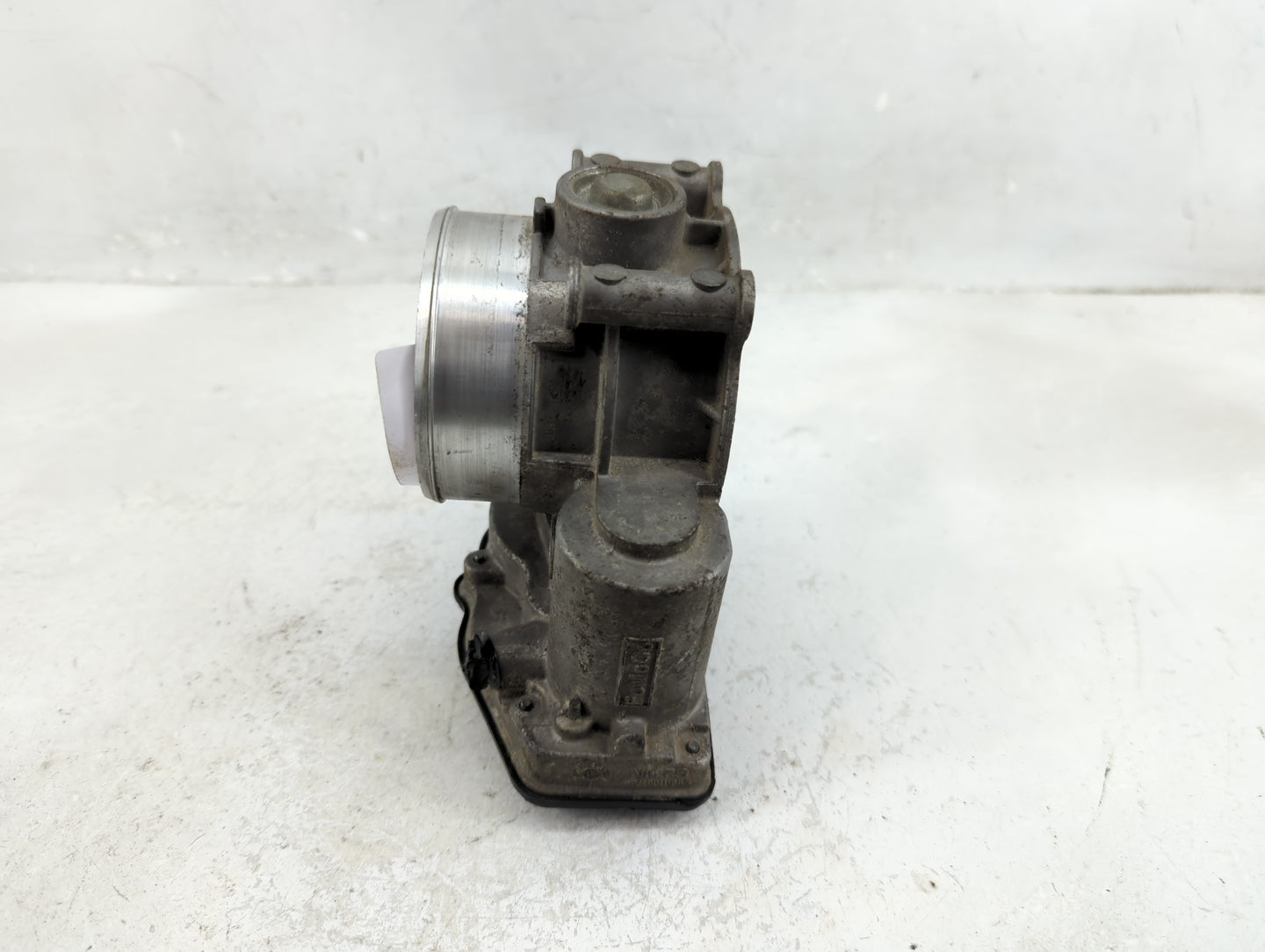 2011-2016 Ford F-150 Throttle Body P/N:BL3E-AE Fits Fits 2011 2012 2013 2014 2015 2016 2017 2018 2019 OEM Used Auto Parts - 