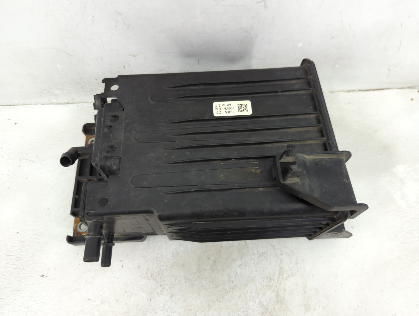 2014 Ford F-150 Fuel Vapor Charcoal Canister 1410634 - Oemusedautoparts1.com