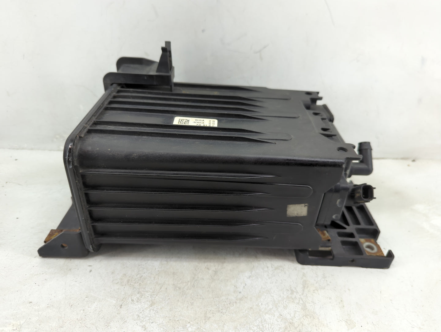 2014 Ford F-150 Fuel Vapor Charcoal Canister 1410634 - Oemusedautoparts1.com