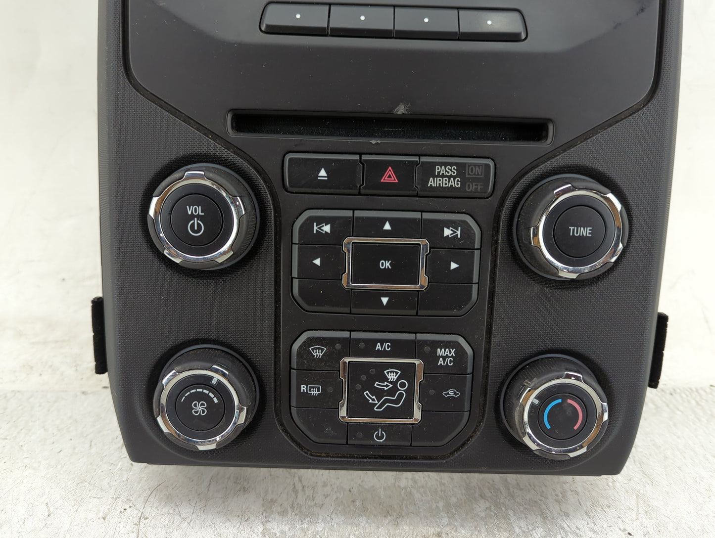 2013-2014 Ford F-150 Radio Control Panel - Oemusedautoparts1.com