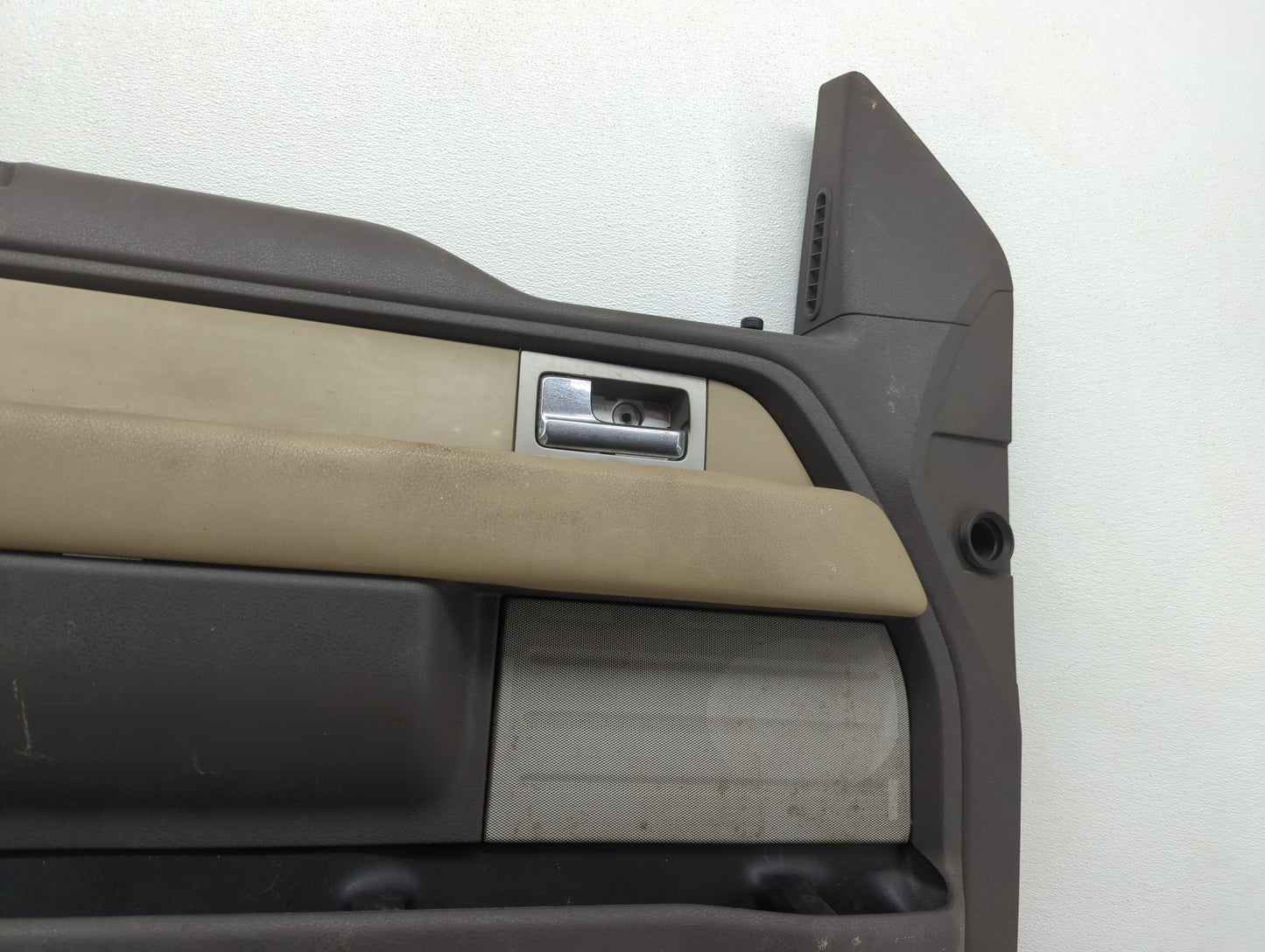 2014 Ford F-150 Front Right Passenger Interior Door Panel Trim - Oemusedautoparts1.com