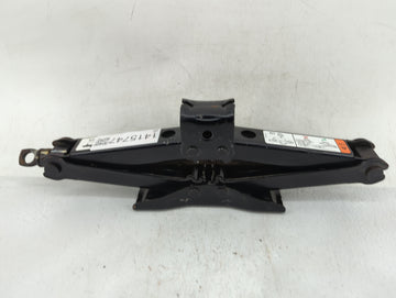 2014 Ford F-150 Spare Scissor Car Jack - Oemusedautoparts1.com