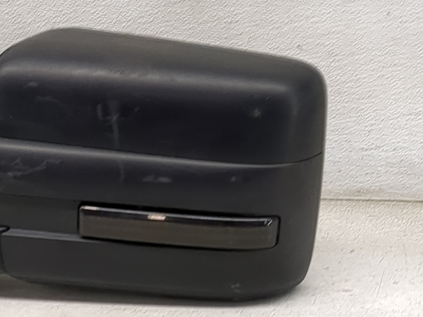 2011-2014 Ford F-150 Driver Side View Mirror - Left Door Mirror OEM Used - Oemusedautoparts1.com