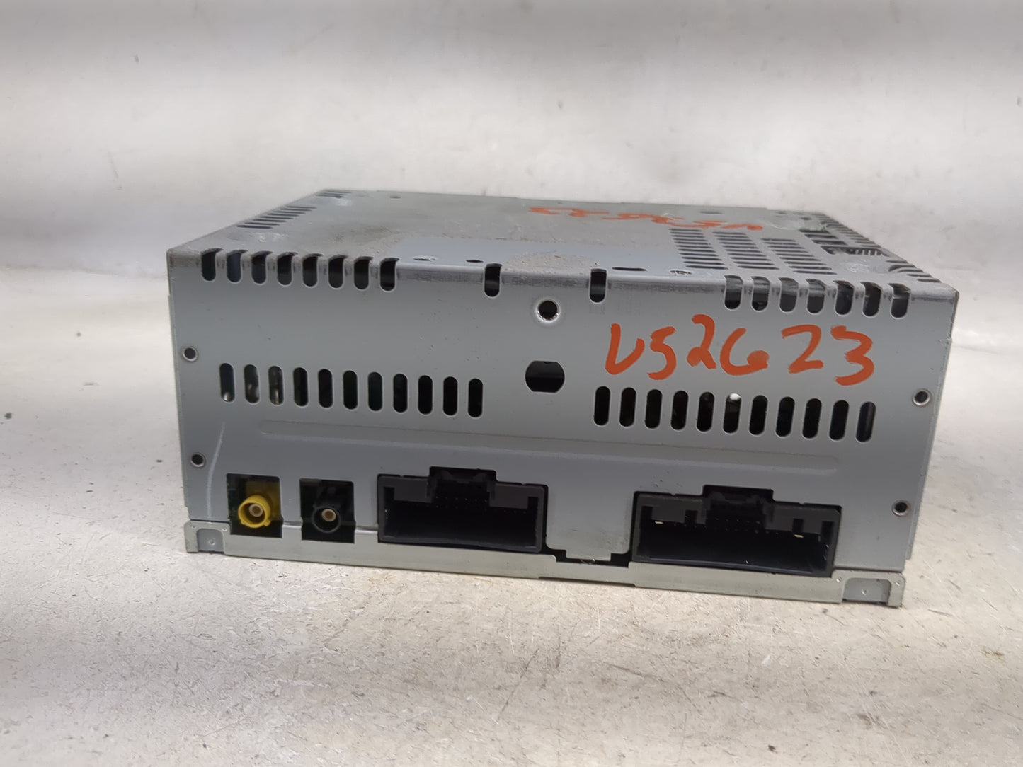 2014 Ford F-150 Radio AM FM Cd Player Receiver Replacement P/N:PU-3894A-A Fits OEM Used Auto Parts - Oemusedautoparts1.com