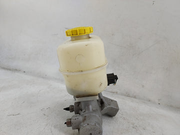 2014-2014 Ford F-150 Brake Master Cylinder 1499104