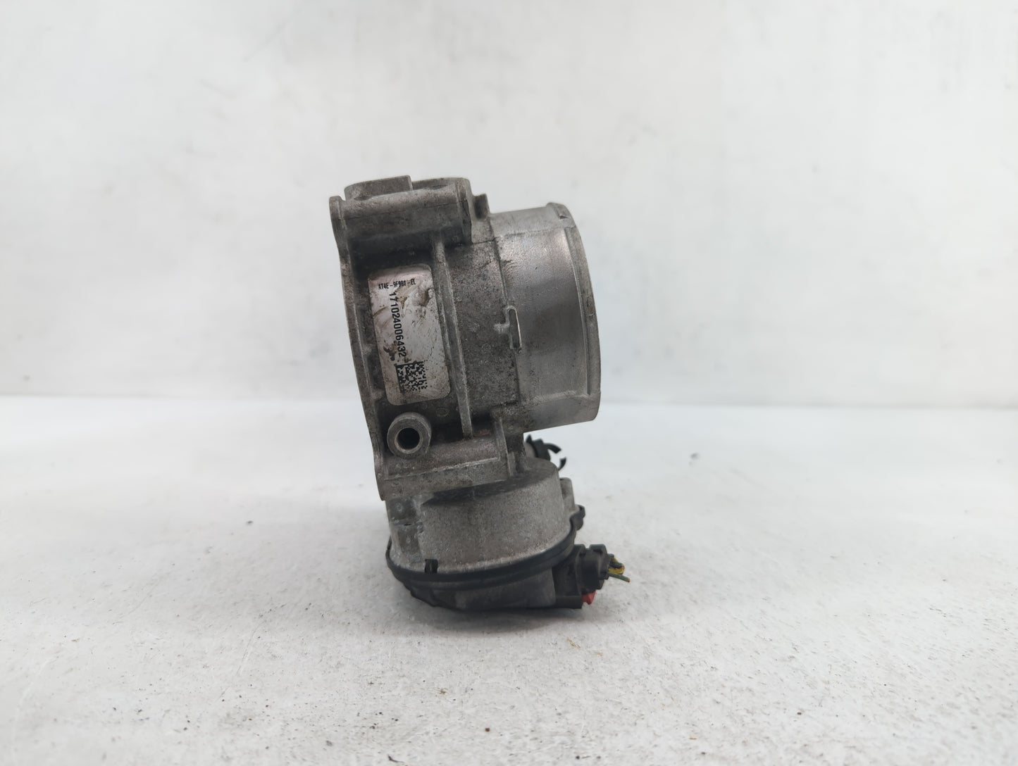 2011-2017 Ford F-150 Throttle Body P/N:AT4E-9F991-EL AT4E-9F991-EH Fits Fits 2011 2012 2013 2014 2015 2016 2017 2018 2019 OE
