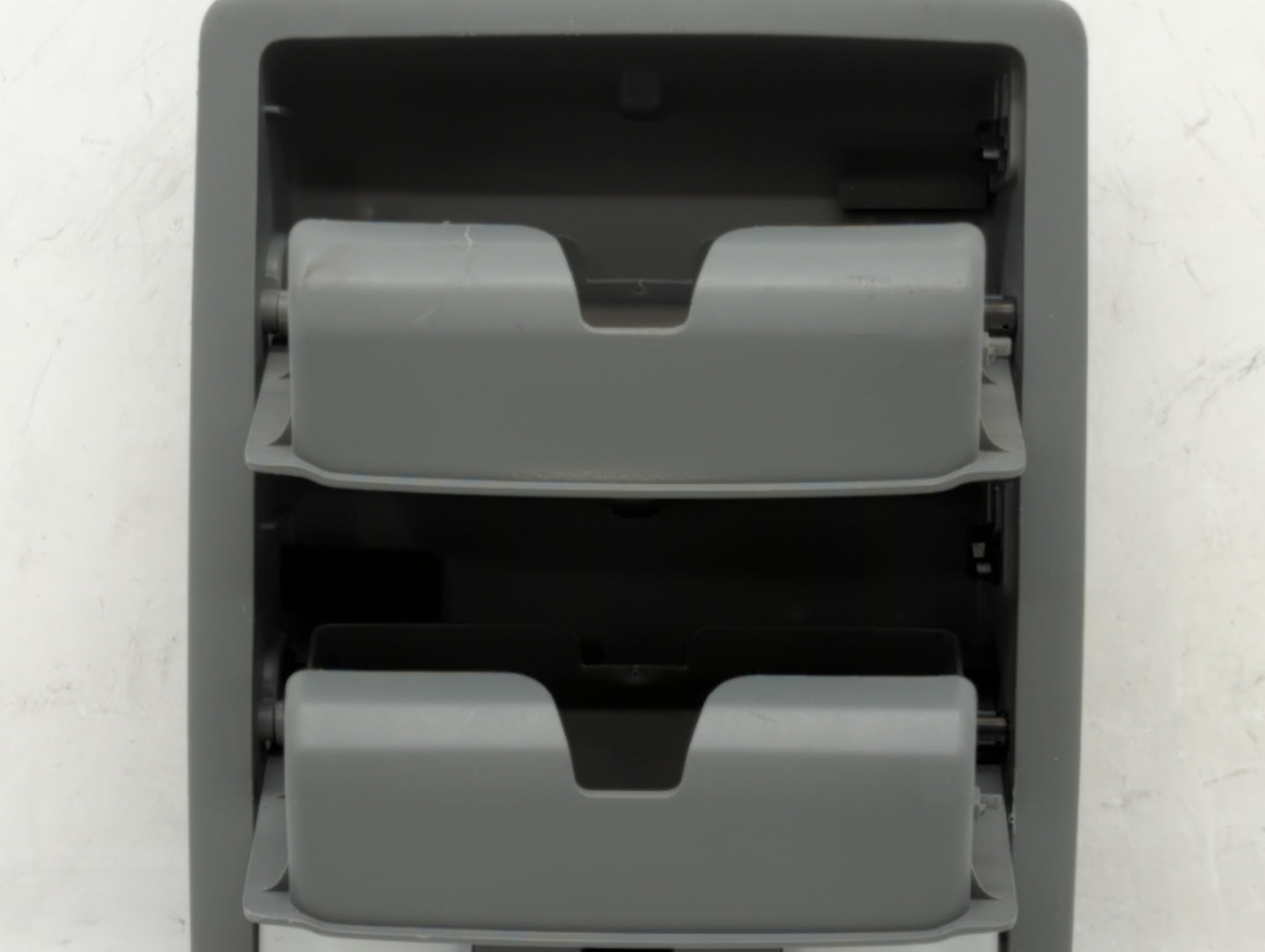 2009-2014 Ford F-150 Center Floor Console P/N:9L34-13D776-C Fits Fits 2009 2010 2011 2012 2013 2014 OEM Used Auto Parts - Oe