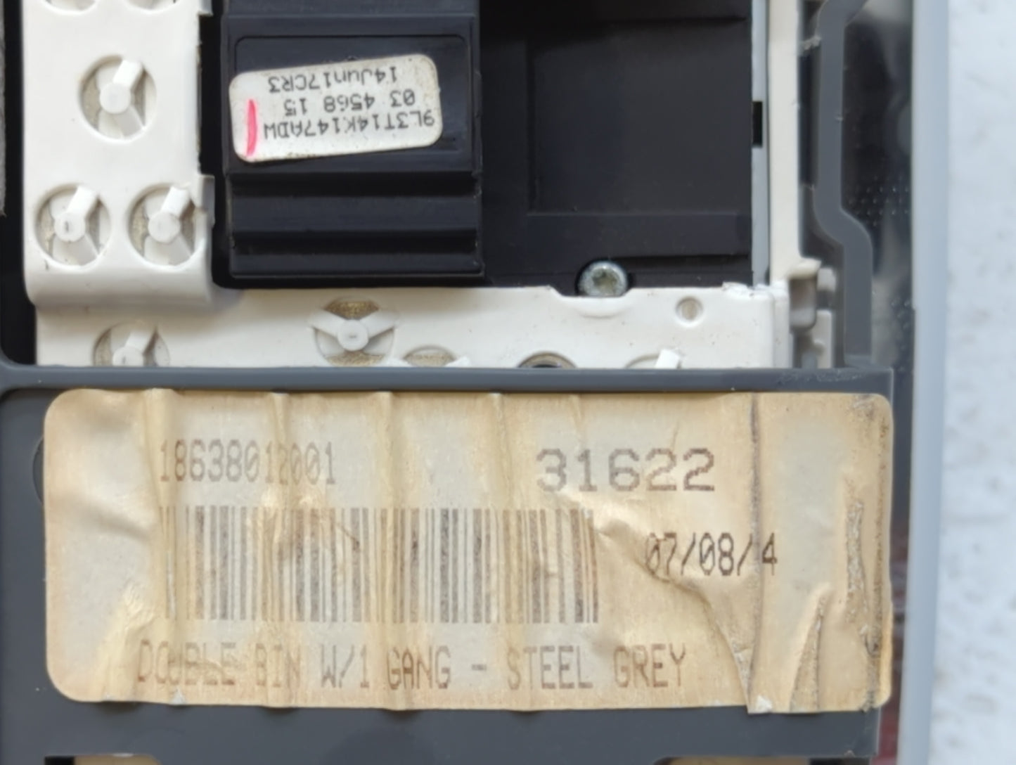 2009-2014 Ford F-150 Center Floor Console P/N:9L34-13D776-C Fits Fits 2009 2010 2011 2012 2013 2014 OEM Used Auto Parts - Oe