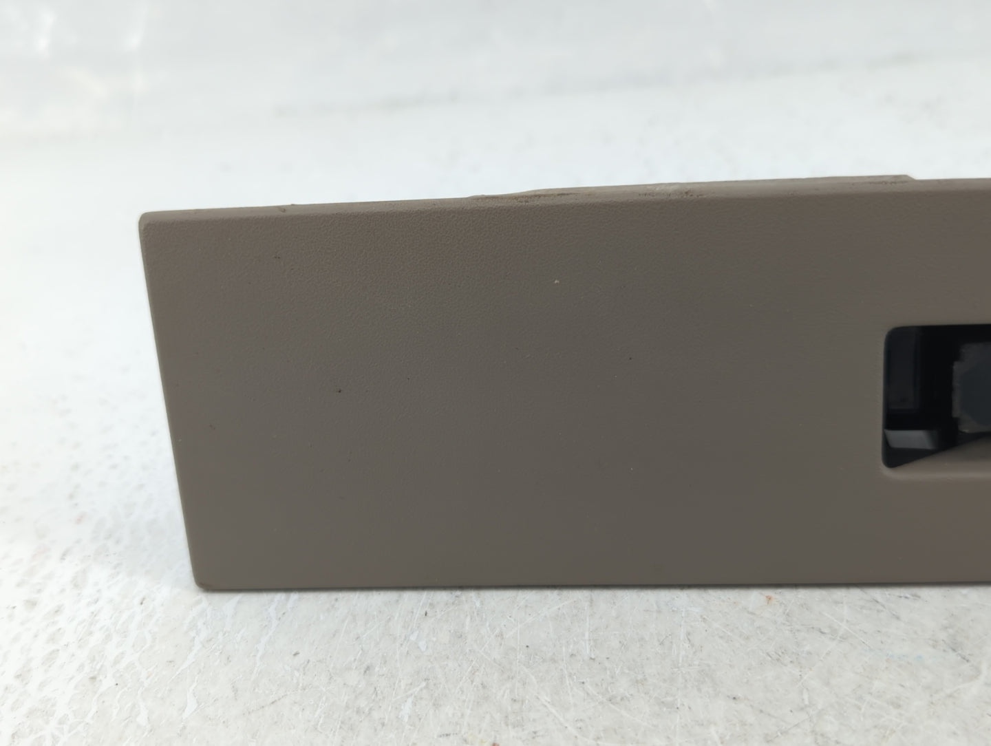 2010-2014 Ford F-150 Passenger Right Power Window Switch 9l3t-14529-acw - Oemusedautoparts1.com