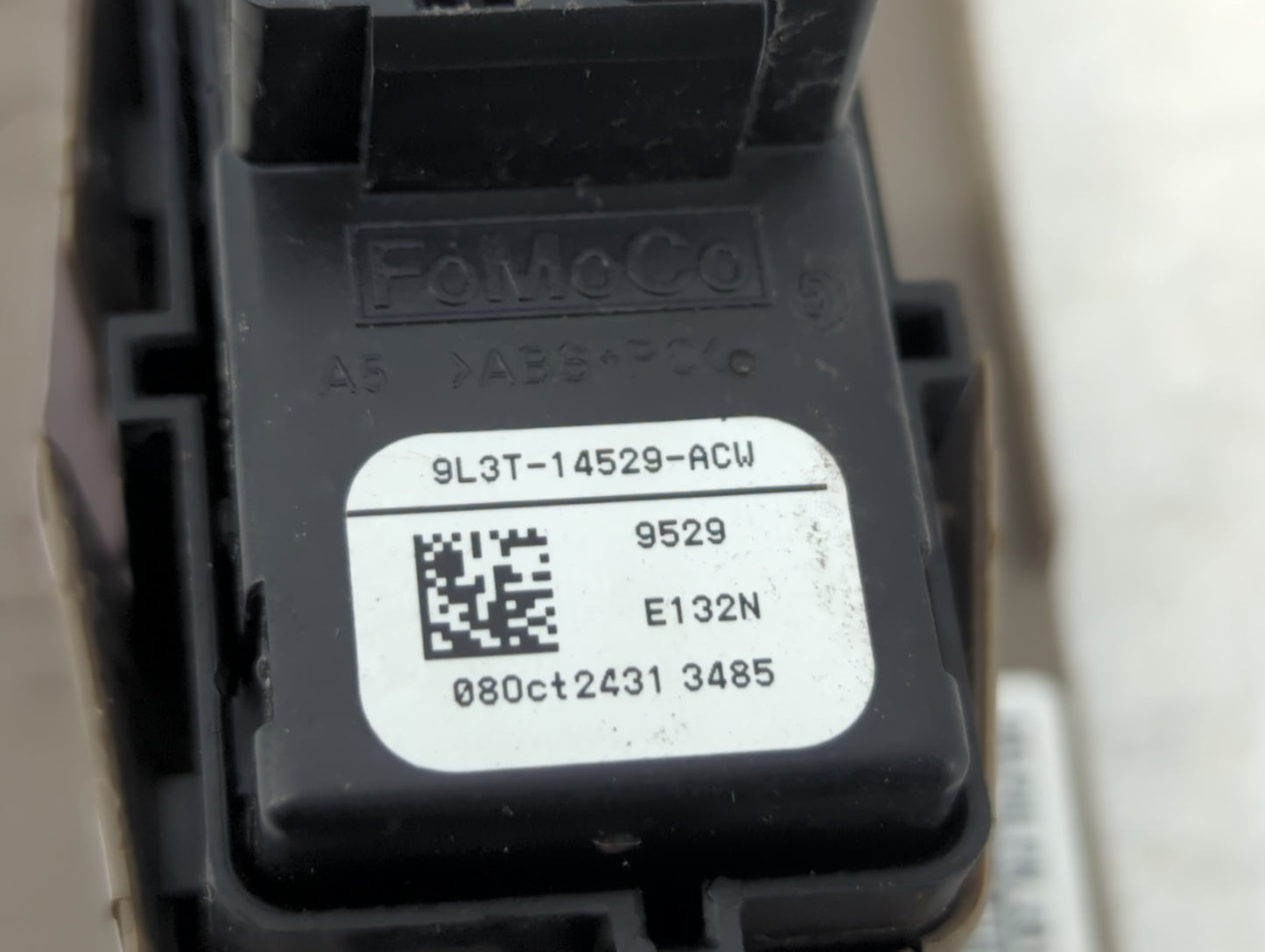 2010-2014 Ford F-150 Passenger Right Power Window Switch 9l3t-14529-acw - Oemusedautoparts1.com